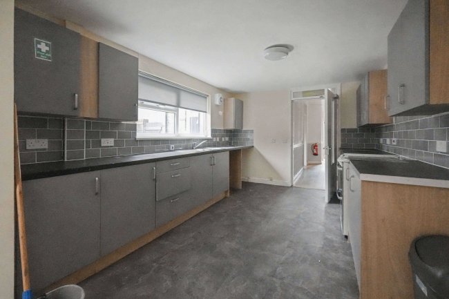 7 Laburnum Road, Kensington, Liverpool, L7 0HT 75