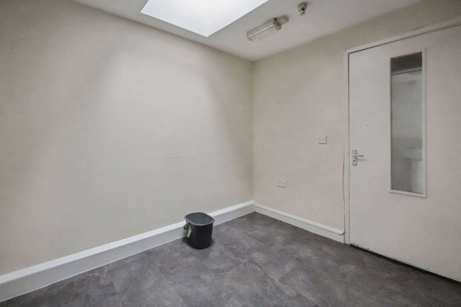 7 Laburnum Road, Kensington, Liverpool, L7 0HT 75