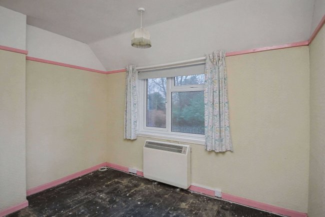 2 The Crescent, Pewsey, Wiltshire, SN9 5DP 31