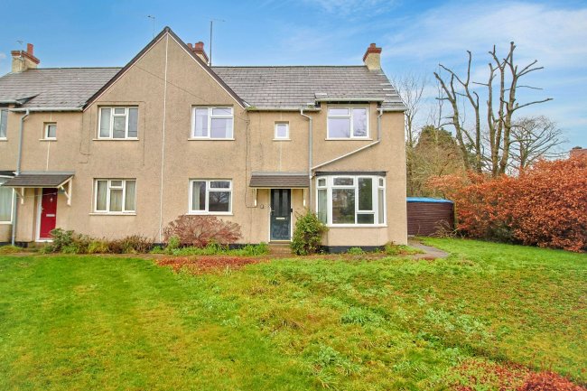 2 The Crescent, Pewsey, Wiltshire, SN9 5DP 31