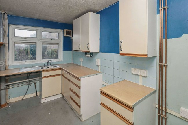 6 Keilder Close, Hillingdon, Uxbridge, UB10 0EU 1