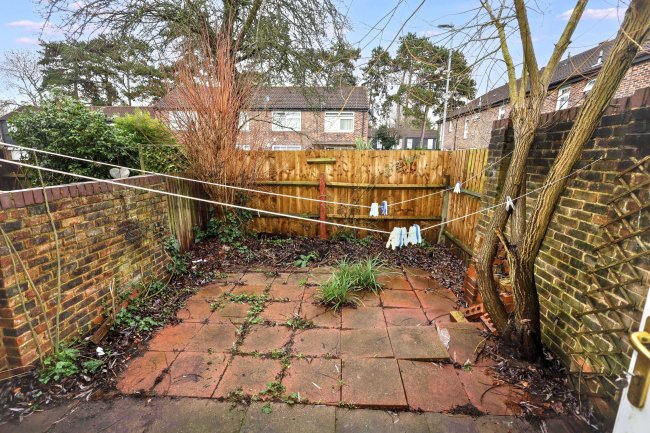 6 Keilder Close, Hillingdon, Uxbridge, UB10 0EU 1