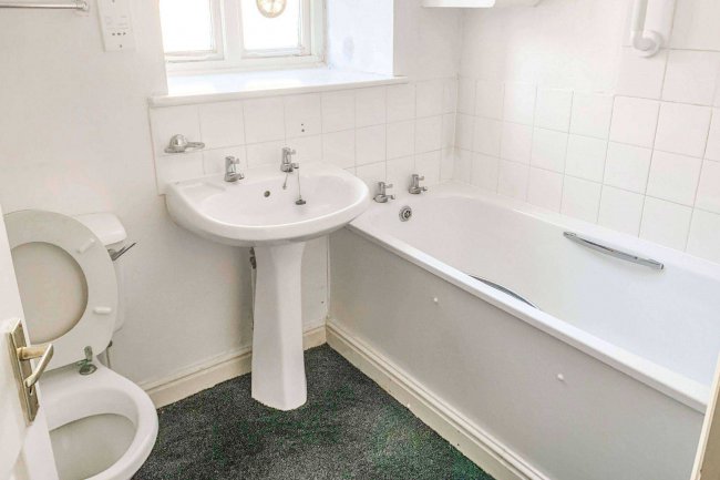 Flats A-E, 1 East Street, Blandford Forum, Dorset, DT11 7DU 67