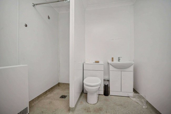 86 Long Catlis Road, Gillingham, Kent, ME8 9TA 70