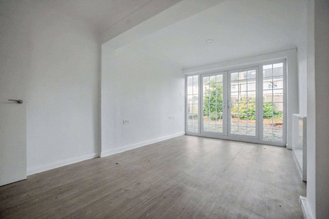 86 Long Catlis Road, Gillingham, Kent, ME8 9TA 70