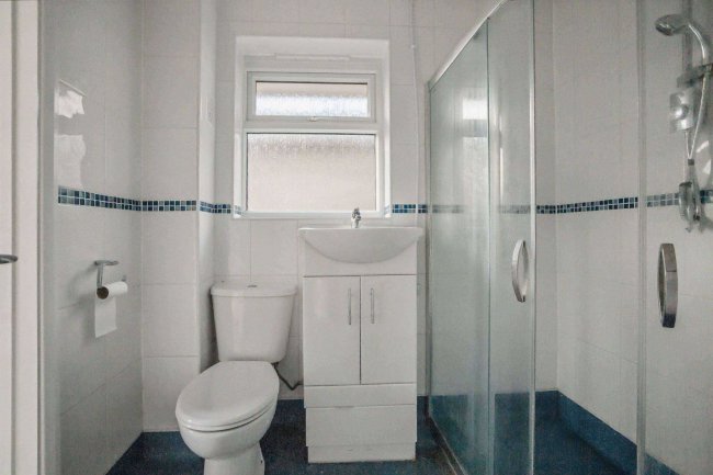 86 Long Catlis Road, Gillingham, Kent, ME8 9TA 70