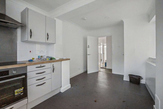 86 Long Catlis Road, Gillingham, Kent, ME8 9TA 70