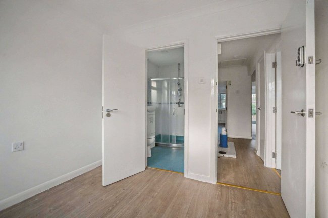 86 Long Catlis Road, Gillingham, Kent, ME8 9TA 70