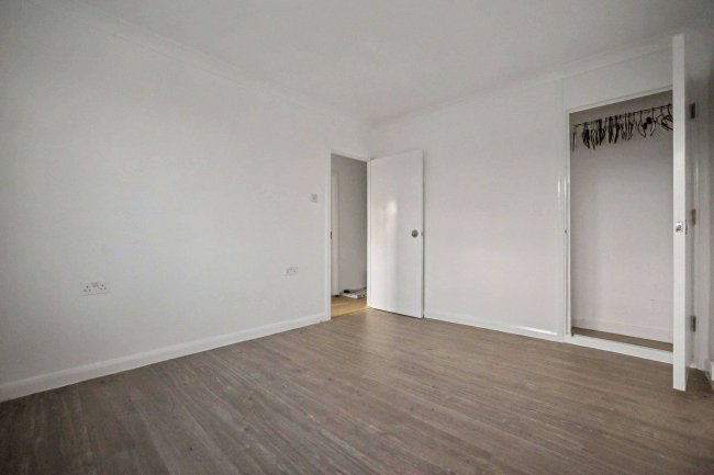 86 Long Catlis Road, Gillingham, Kent, ME8 9TA 70