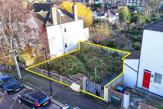 Land to the south west side of 2 Donovan Avenue, Muswell Hill, London, N10 2JX 68