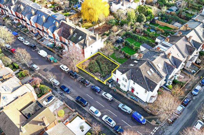 Land to the south west side of 2 Donovan Avenue, Muswell Hill, London, N10 2JX 68