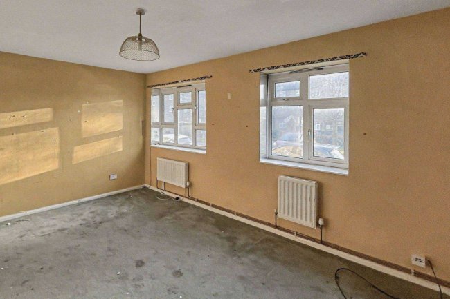 7 John Newton Court, Welling DA16 2AQ 40