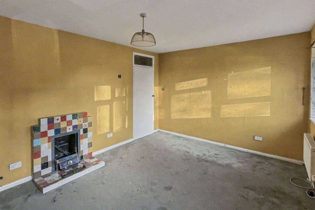 7 John Newton Court, Welling DA16 2AQ 40