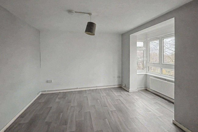 Flat 8, 45 Grove Road, Bexleyheath, DA7 6AX 41