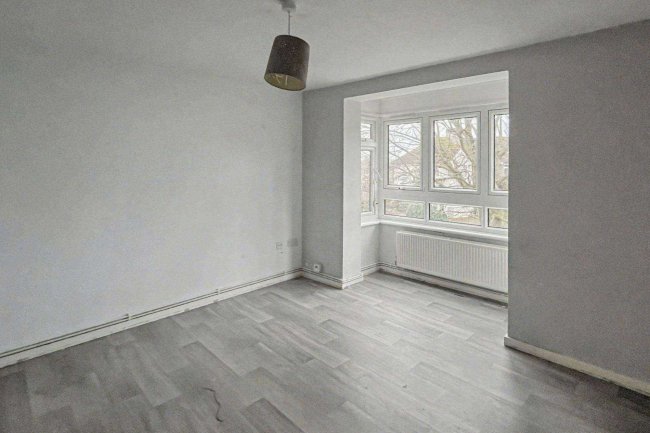 Flat 8, 45 Grove Road, Bexleyheath, DA7 6AX 41