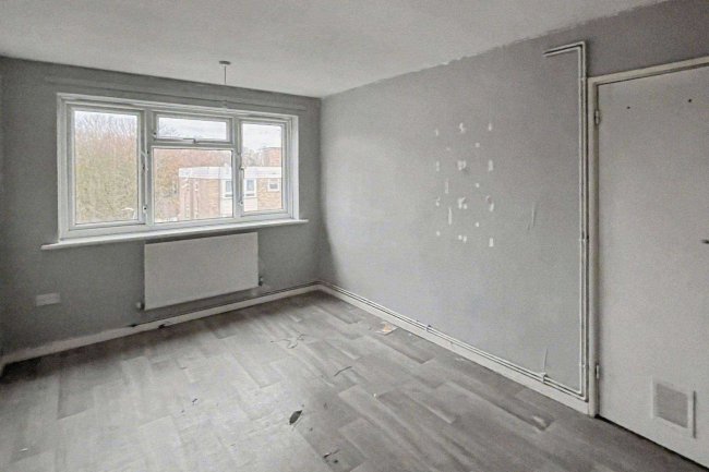 Flat 8, 45 Grove Road, Bexleyheath, DA7 6AX 41