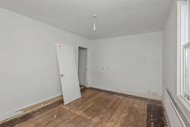 11 Victoria Road, Abingdon, Oxford, OX14 1DN 8