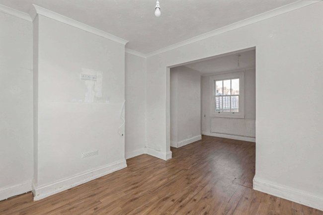 11 Victoria Road, Abingdon, Oxford, OX14 1DN 8