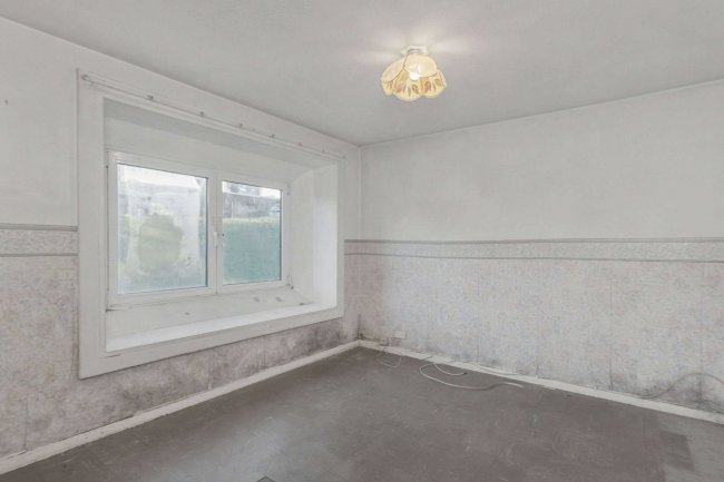 25 Carrick Point, Falmouth Road Leicester LE5 4WN 2