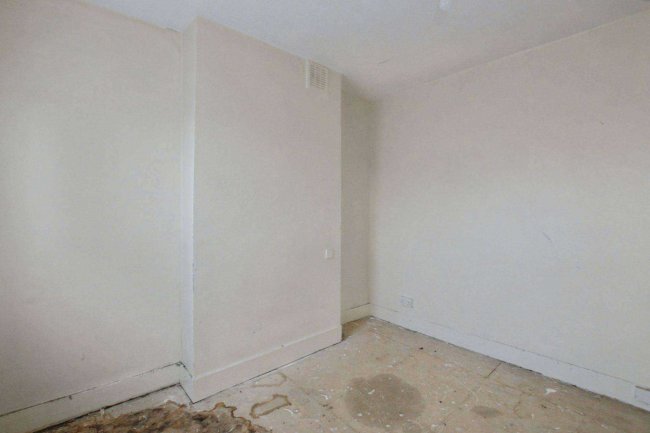 Flat A and B, 26 Stanmer Street, Battersea, London SW11 3EG 73