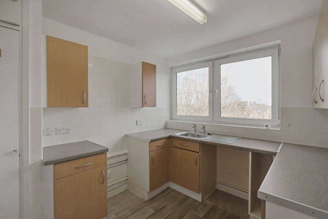 Flat 270, Haynes Park Court, Hornchurch, RM11 2DG 17