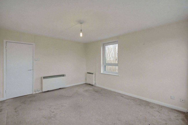 Flat 270, Haynes Park Court, Hornchurch, RM11 2DG 17