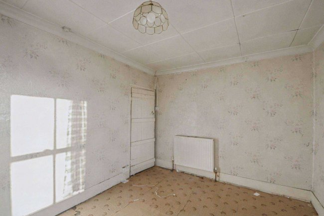 17 St Johns Road, Hemel Hempstead, Hertfordshire HP1 1QF 1