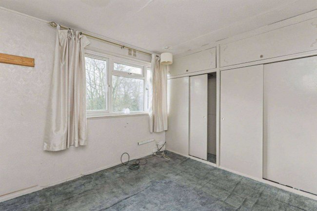 15 Courtenay Road, Wantage, Oxfordshire OX12 7DW 10