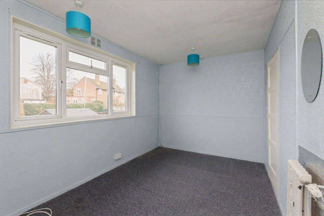 15 Courtenay Road, Wantage, Oxfordshire OX12 7DW 10