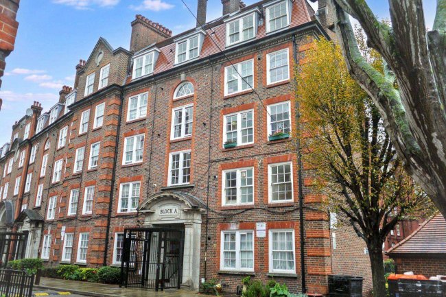 Flat 4, Block A, Peabody Estate, Fulham Palace Road Hammersmith, London W6 9PG 55