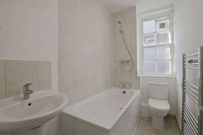Flat 4, Block A, Peabody Estate, Fulham Palace Road Hammersmith, London W6 9PG 55