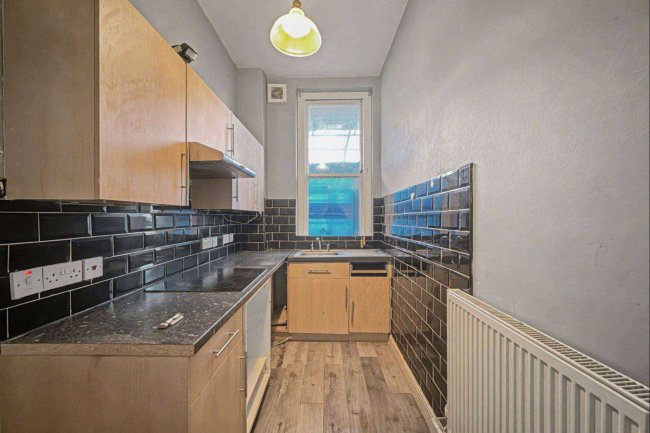 Flat B, 186 Randolph Avenue, Maida Vale, London W9 1PE 6