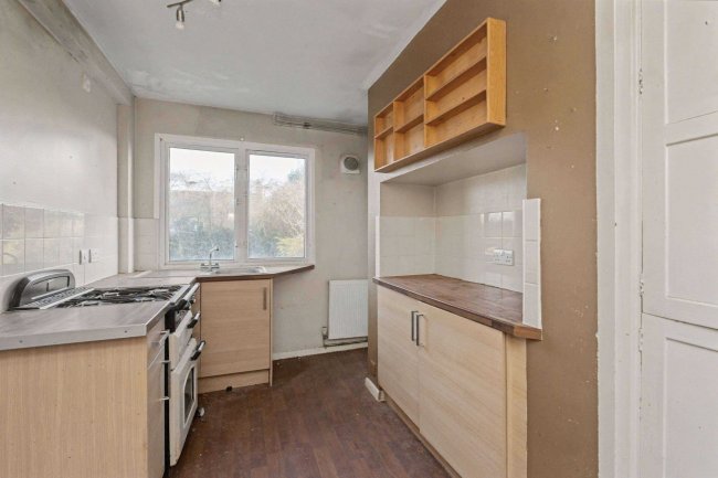 8 Kings Road, Maulden, Bedford  MK45 2DT 87