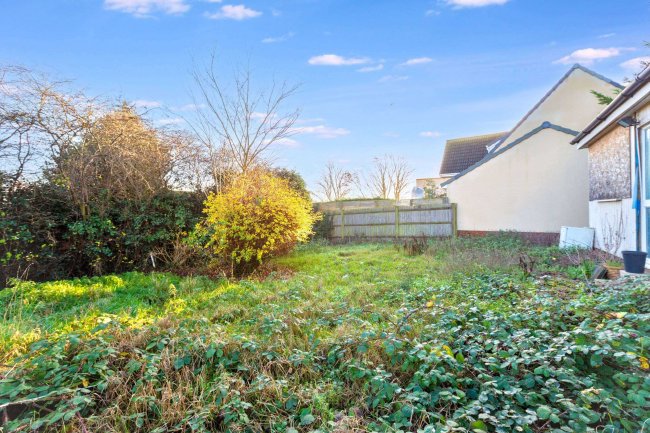 8 Kings Road, Maulden, Bedford  MK45 2DT 87