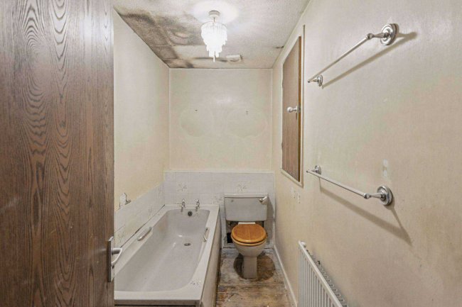 8 Marton Burn Road, Middlesbrough, TS4 2SW 20