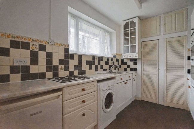 Flat 1 Rodmell, Regent Square, Bloomsbury, London, WC1H 8HX 24