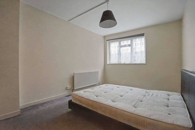 Flat 1 Rodmell, Regent Square, Bloomsbury, London, WC1H 8HX 24