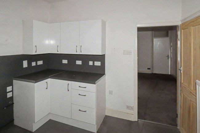 35 Mona Street, Slaithwaite, Huddersfield, West Yorkshire, HD7 5EJ 93