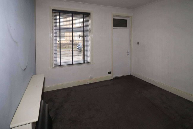 35 Mona Street, Slaithwaite, Huddersfield, West Yorkshire, HD7 5EJ 93