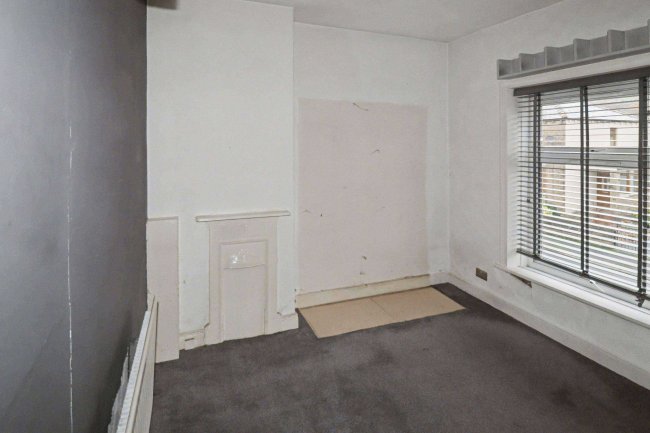 35 Mona Street, Slaithwaite, Huddersfield, West Yorkshire, HD7 5EJ 93