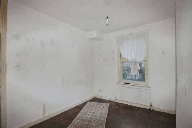 Flat B, 10 Colchester Road, London, E10 6HA 63