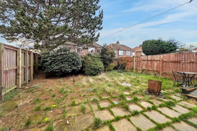 7 Doxford Gardens, Newcastle upon Tyne, NE5 3LU 6