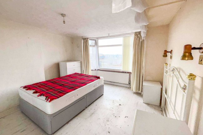 3 Seaview Estate, Brighton, East Sussex, BN42 4AS 3