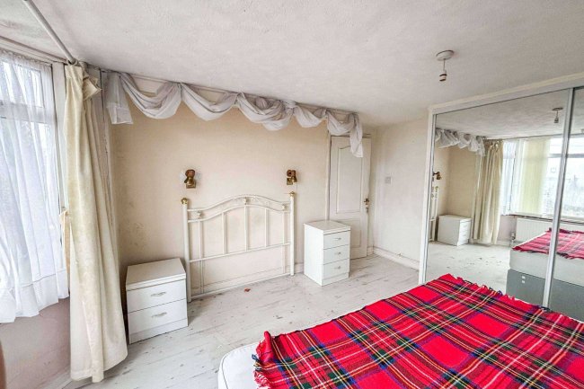 3 Seaview Estate, Brighton, East Sussex, BN42 4AS 3