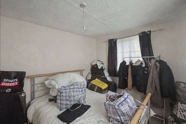 Flat 1, 110 Portland Road, South Norwood London, SE25 4PJ 65