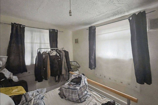 Flat 1, 110 Portland Road, South Norwood London, SE25 4PJ 65