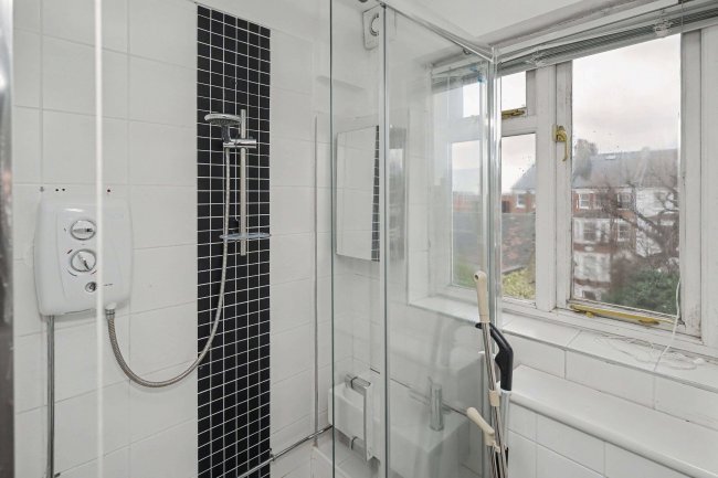 Flat 3A, 66 Hillfield Road, West Hampstead, London, NW6 1QA 3