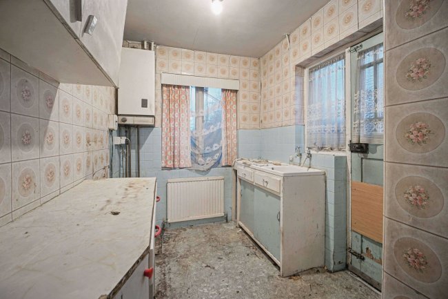 3 Forest Road, Sutton, SM3 9NT 3