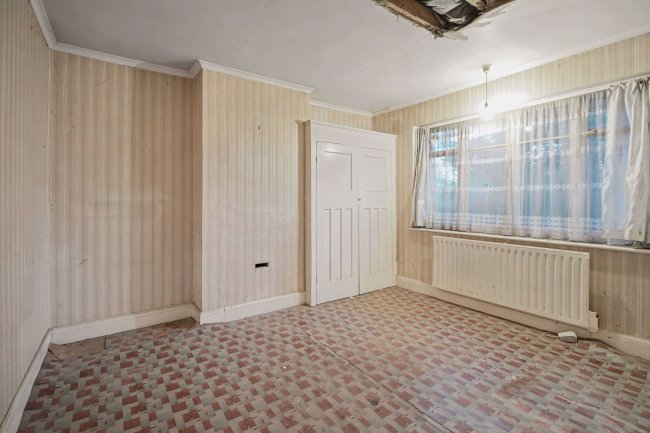 3 Forest Road, Sutton, SM3 9NT 3