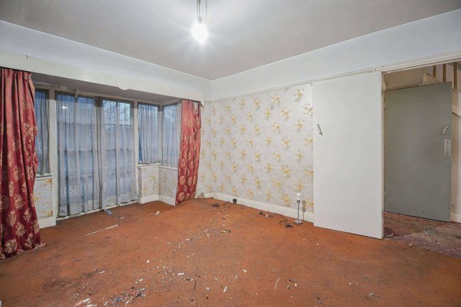 3 Forest Road, Sutton, SM3 9NT 3